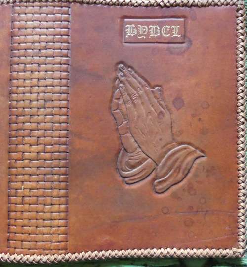Leather Bible cover (With Praying Hands) Leer Bybel Omslag