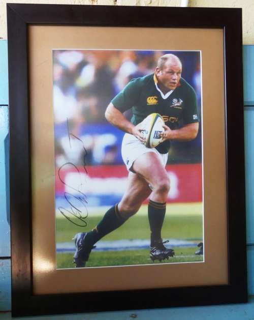 Signed Photo of Springbok OS DU RAND -- (Framed)