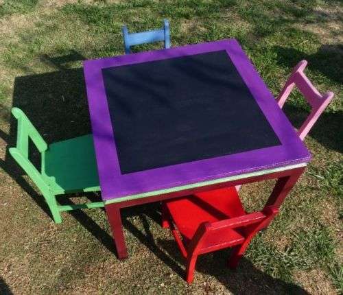Vintage Wooden Children's Table and Chair set (Solid Wood)