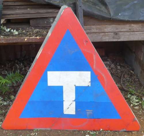 Vintage Road Sign ---  T Junction /  T Aansluiting  --- (Original Metal Sign)