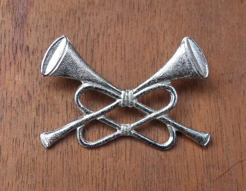 SADF ARMY TRUMPETER Chromed Metal badge