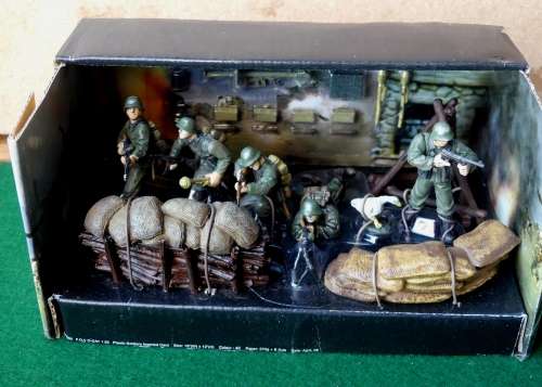 Forces of Valor -- German 716th Infantry Division 1:32 -- In its Original Box