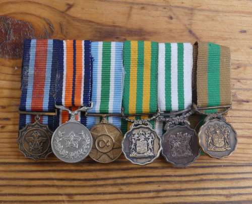 Set of 6 SADF Miniature Medal set --