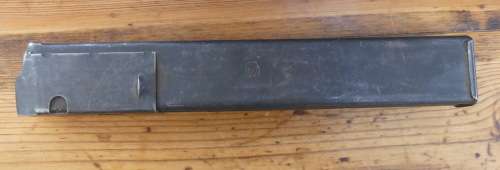 US WWII M3 GREASE SUBMACHINE GUN, 30 ROUND STICK MAGAZINE