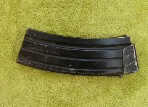SADF R4 MACHINE GUN, 30 ROUND MAGAZINE