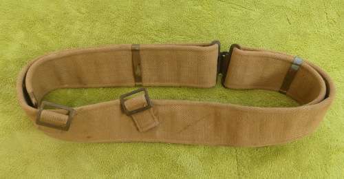 Original WWII CANASIAN ARMY P-37 Webbing Belt - marked ZL & T ltd 1941