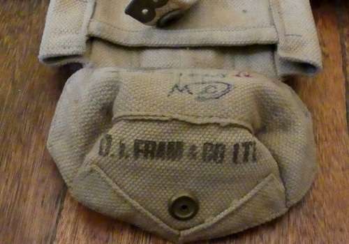 RARE DI FRAM and Co Union of South Africa Pattern 1937 Webbing, Belt and 2 Ammo Pouches