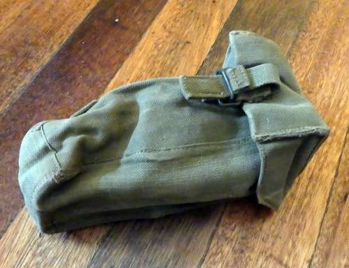 SADF 1961/64 Web belt pouch with integral Bayonet frog used in Rhodesia