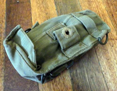 SADF 1961/64 Web belt pouch with integral Bayonet frog used in Rhodesia