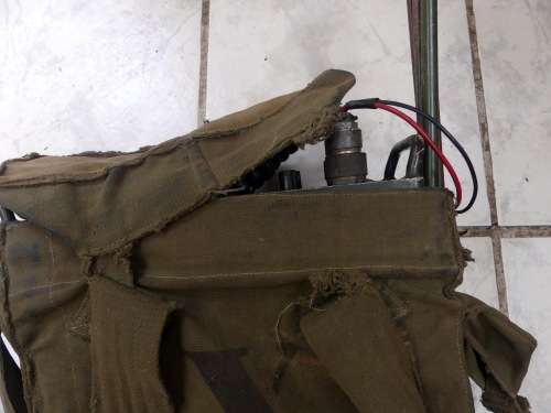SADF BORDER WAR PERIOD TR28A2 MANPACK FIELD RADIO INTENDED FOR SHORT RANGE TACTICAL COMM (Working)