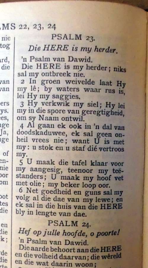 Die Eerste Afrikaanse Bybel vertaling -- 1929 -- 4 Evangeslies en psalms