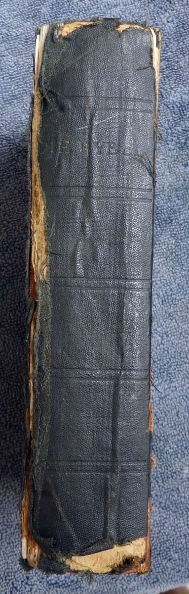 **Skaars** 1933 Vertaling Bybel (Ou Vertaling) gedruk 1947