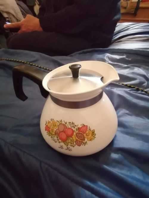 Corning ware teapot