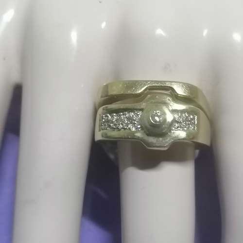 Wow ladies wedding ring set