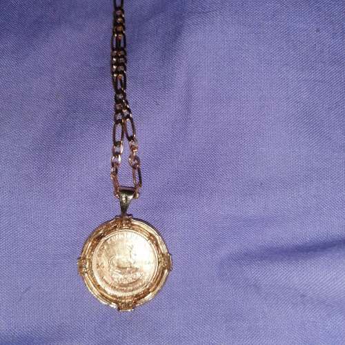 1/10 Kruger Rand with setting and chain