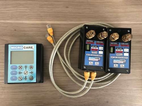 Microcare solar / battery monitor