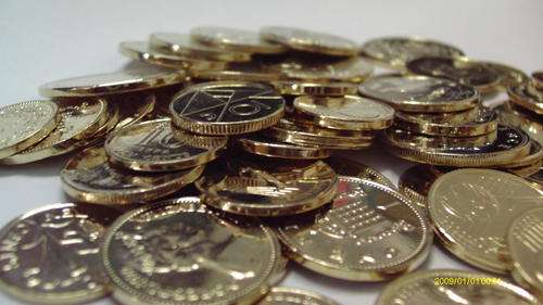 Collection of 30 World coins - 24CT Gold Plated ! - STUNNING !!!!!!