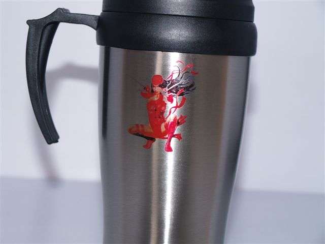 Travel Mug. Stays hot / cold for up to 3 hours