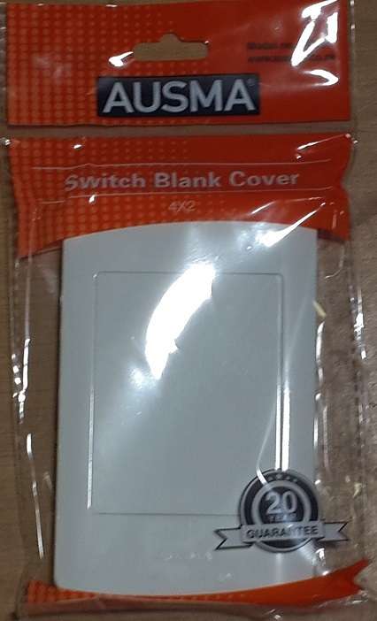 Switch Blank cover 4 X 2 IEC/SABS