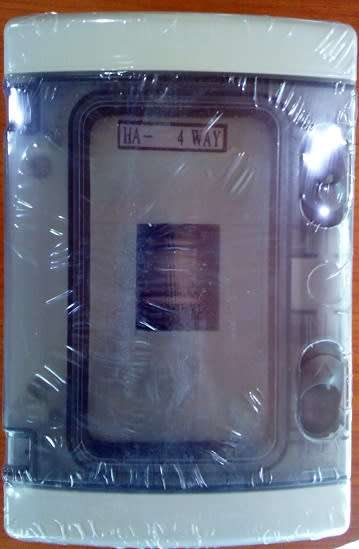4 WAY DISTRIBUTION BOARD IP65