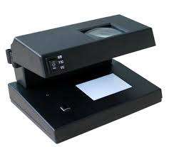 COUNTERFEIT MONEY DETECTOR - UV MAGNETIC AND WATERMARK DETECTION