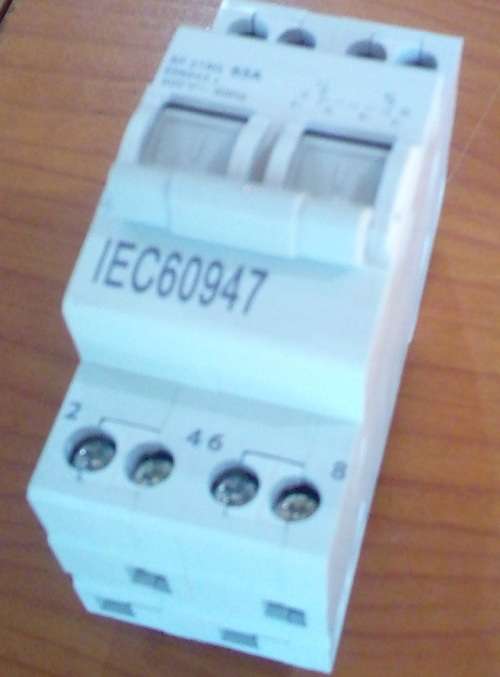 Change Over Switch 63 Amp 2 Pole SF219G