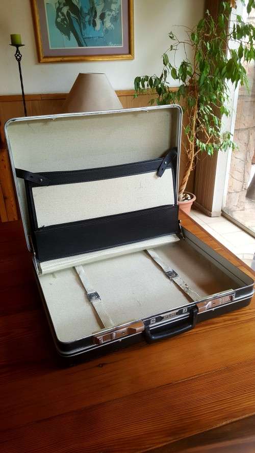 Vintage Hard Briefcase