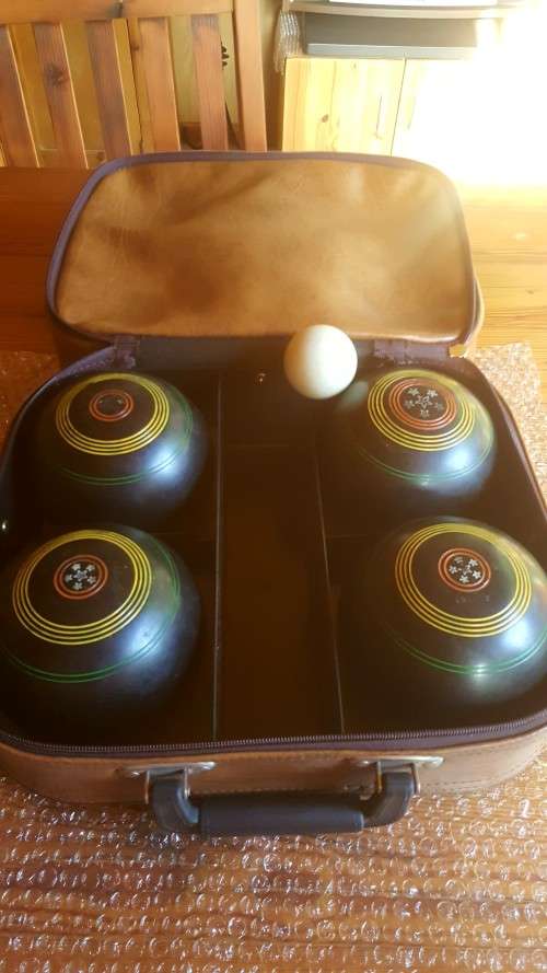 Henselite Bowling Balls