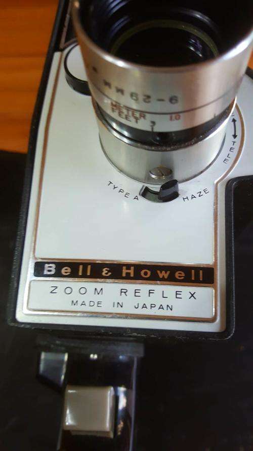Vintage Bell & Howell 8mm Video Camera (SALE MUST GO ITEM !!!)
