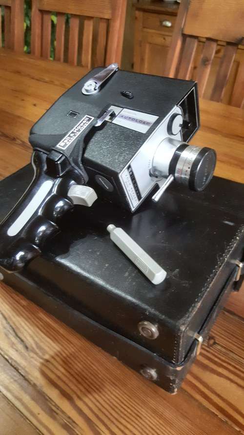 Vintage Bell & Howell 8mm Video Camera (SALE MUST GO ITEM !!!)