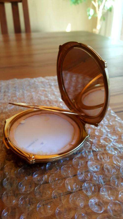 Vintage Stratton Powder Compact Box (Fast Sale Item)