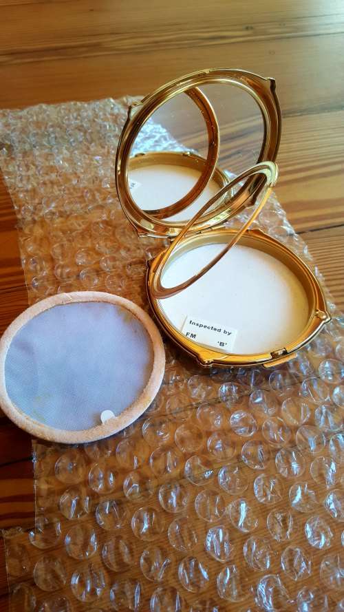 Vintage Stratton Powder Compact Box (Fast Sale Item)
