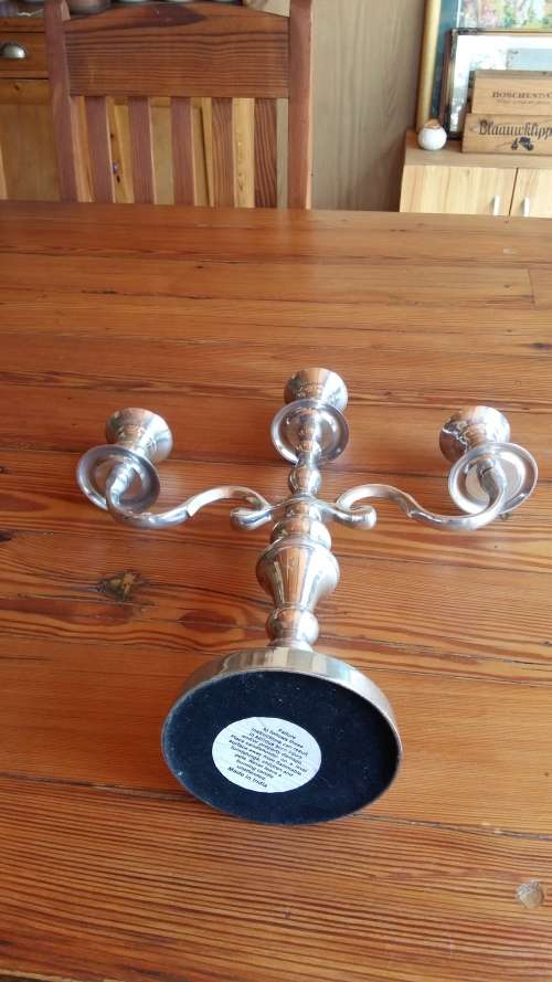 Metal Candle Stick Holder (SALE MUST GO ITEM !!!)