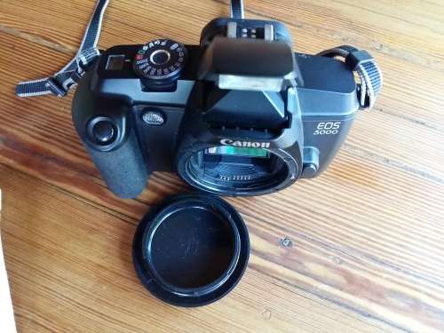 Vintage Canon Eos 5000 -35mm Camera