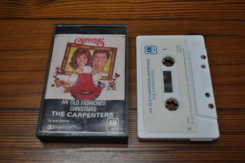 Carpenters  An Old Fashioned Christmas