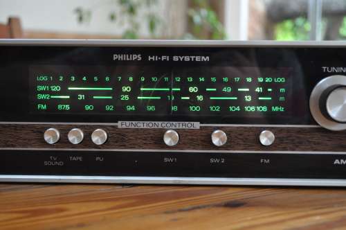 Vintage Phillips Amplifier (please read)