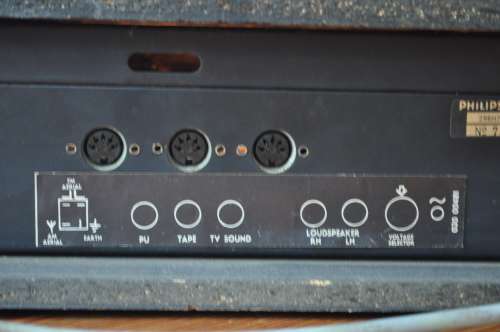 Vintage Phillips Amplifier (please read)