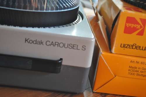 Vintage Kodak Slider Projector With Remote Takes 80 Slides