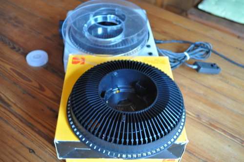 Vintage Kodak Slider Projector With Remote Takes 80 Slides