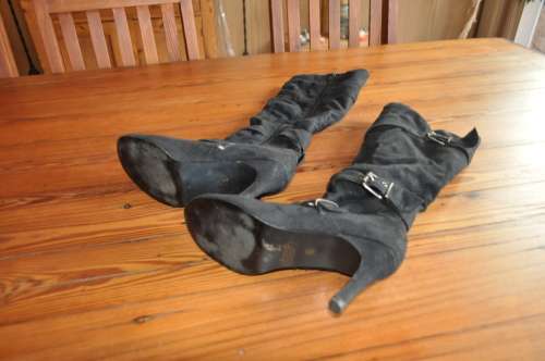 Ladies Size 4 Boots