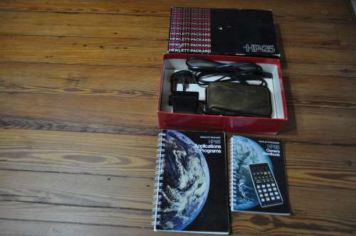 Vintage Hewlett Packard Model 25 Calculator (please read)