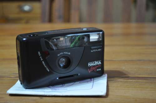 Halina 35mm Film Camera