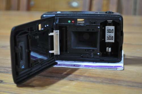 Halina 35mm Film Camera