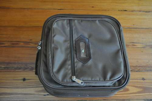 Lawn Bowl Carry Bag (takes 4 bowls)