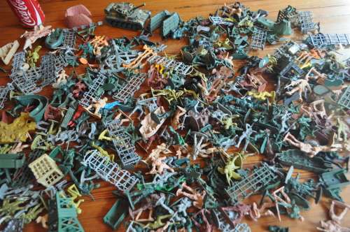Plastic Toy Soldiers