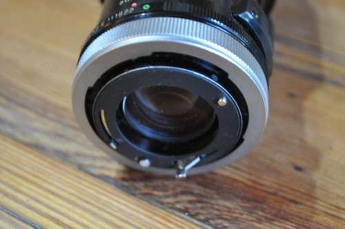 Vivitar Series 1 Lens 70-210mm 1:3.5 (canon mount)