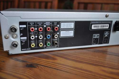 LG VHS And DVD Combo Video Recorder With Remote