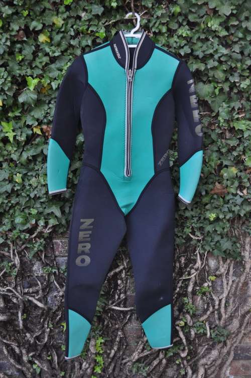 Zero Wetsuit 5mm Size Small