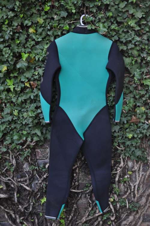 Zero Wetsuit 5mm Size Small