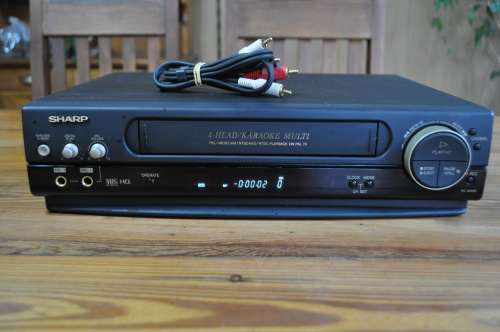 Sharp VHS Video Cassette Recorder (working)